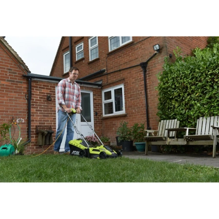 фото электрическая газонокосилка ryobi rlm13e33s