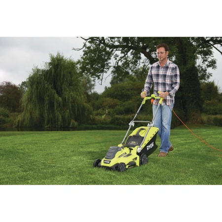 фото электрическая газонокосилка ryobi rlm18e40h