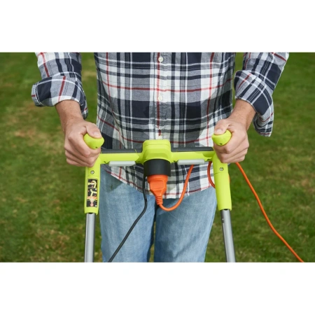 фото электрическая газонокосилка ryobi rlm18e40h